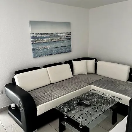 Apartment Marina