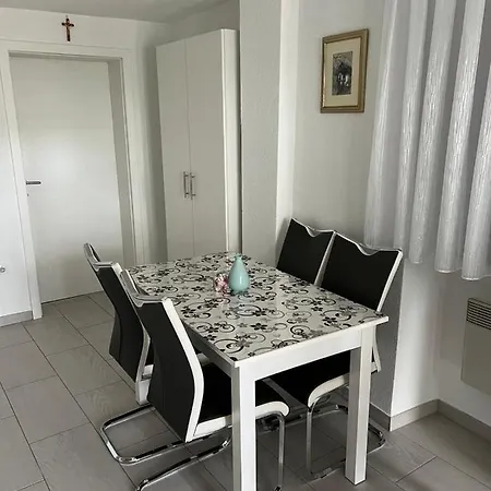 Marina * Цриквеница