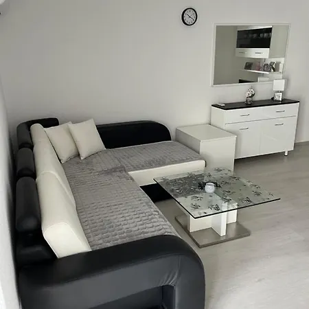 Marina * Цриквеница